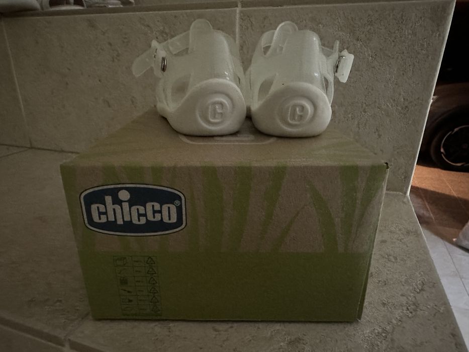 Sandálias Chicco número 21