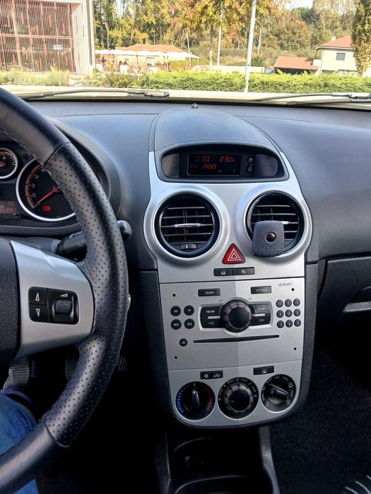 Opel corsa 1.3 cdti