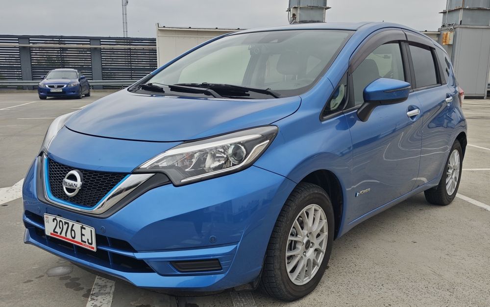 Nissan note e-power 4wd