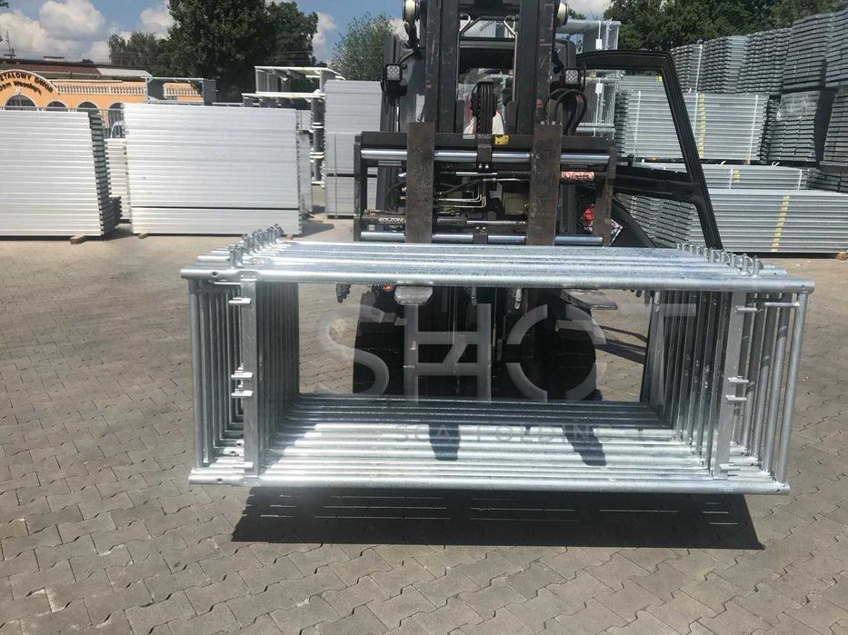 Aluminiowe lekkie rusztowanie typ Plettac 10,3 m x12 m =123,60 m2 do ociepleń, kompletne, nowe