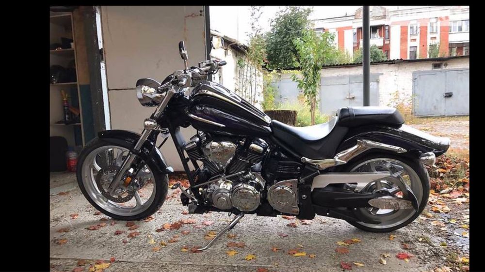 Yamaha xv 1900 s Raider