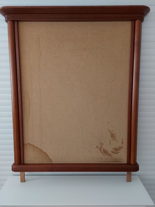 Base de espelho em cerejeira