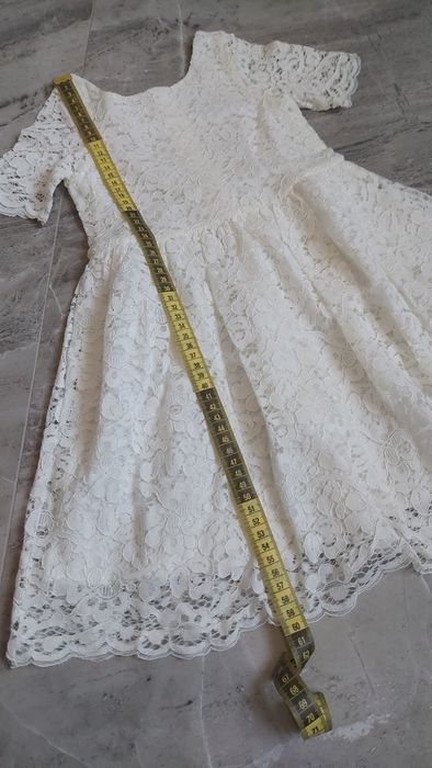 Сукня святкова для дівчинки біла 98р. 3-4 роки