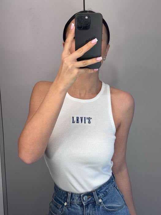 Топ Levi's, М-ка, оригинал, новый. Переходите,много товара