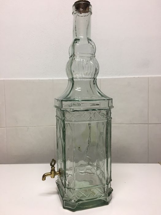 Garrafa em vidro Antiga