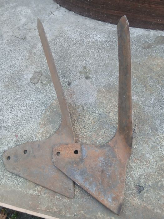 Лапи бритви дві штуки