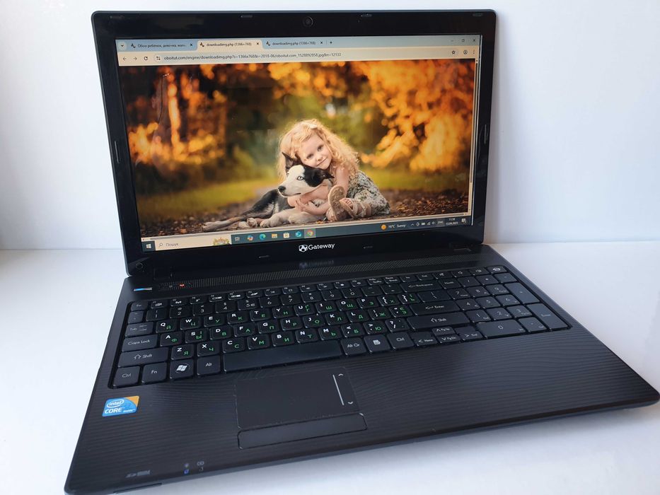 Ноутбук Gateway NV55C Packard Bell PEW91 Core i3 6GB 750GB 100хв+портфель