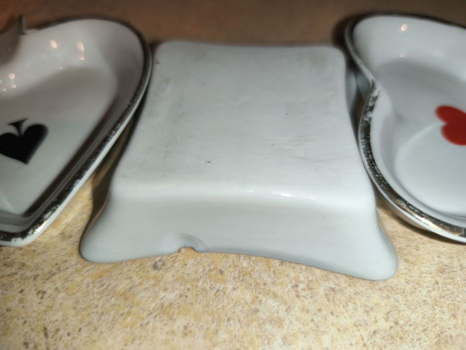 Porcelanowy karciany zestaw palacza PRL