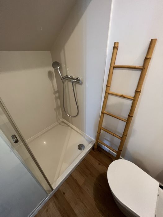 T1 a 100 metros da praia c/ garagem