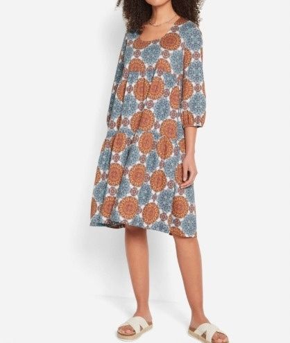 B.P.C sukienka wzorzysta midi 44/46.