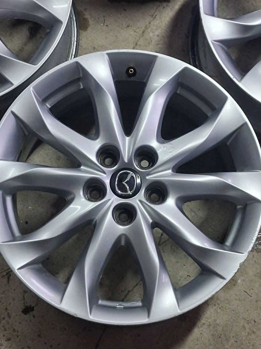Felgi Mazda Oryginalne - 18 (Używane dobry stan)