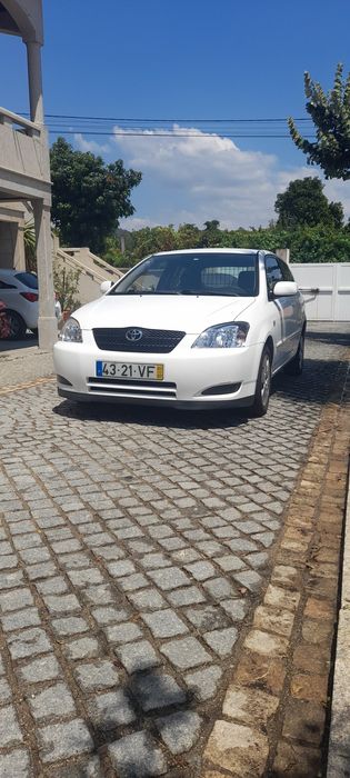 Toyota Corolla 2.0 D-4D Comercial 2 Lugares – 2003