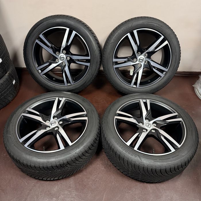Диски Volvo R19 XC60 XC90 XC40 R-design оригінал Goodyear Perfomance 3 235 50 R19