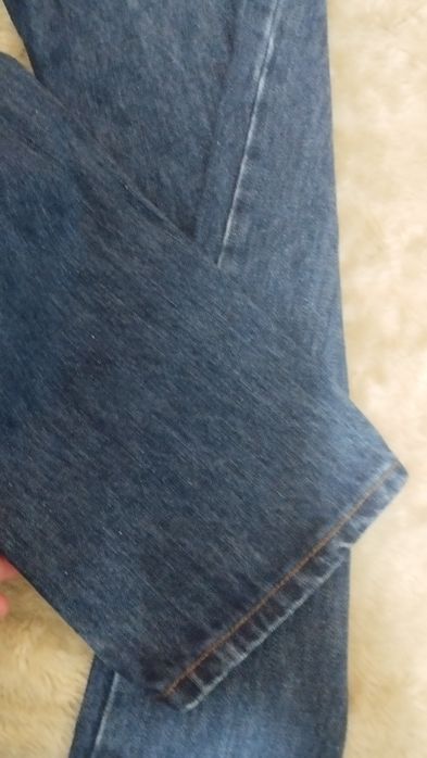 Calças Levis novas 40