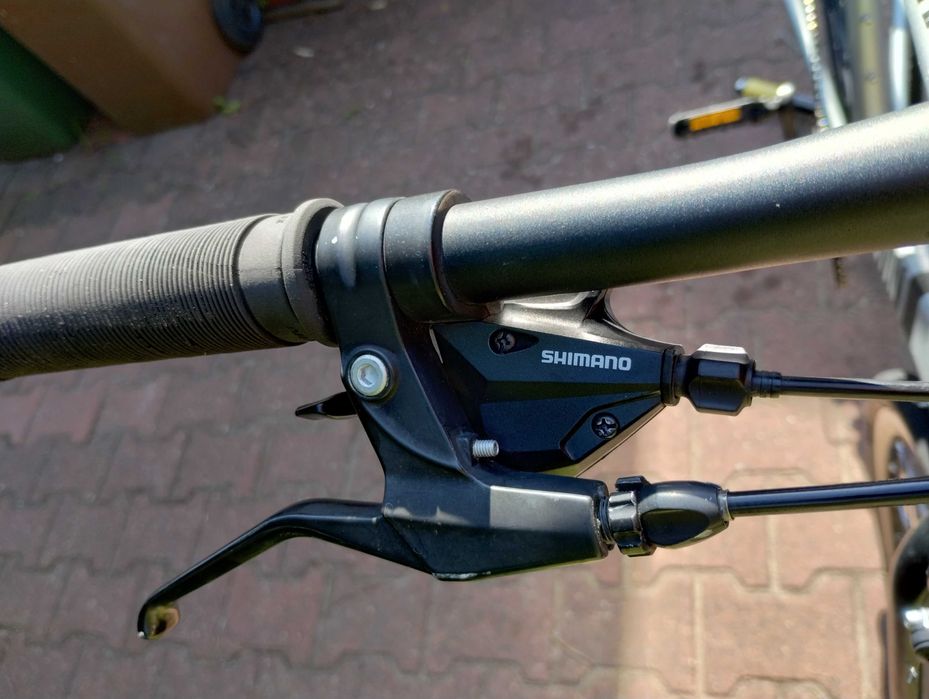 Rower szosowy BTWIN Triban 100