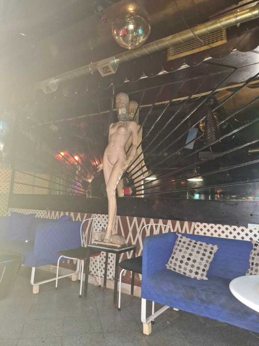 Bar / Discoteca / Members club / Restaurante *Excelente localização*
