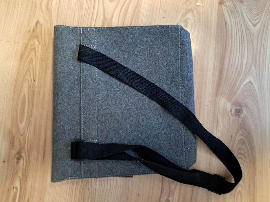 duża torba z filcu listonoszka na ramię teczka