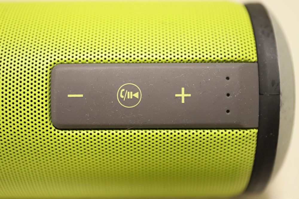 Swiss+one BX 400 блютуз колонка