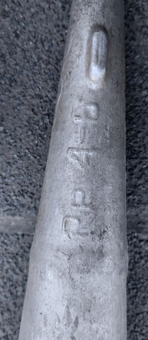 Пожарный рукав с наконечником.