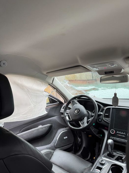 Renault Talisman під відновлення