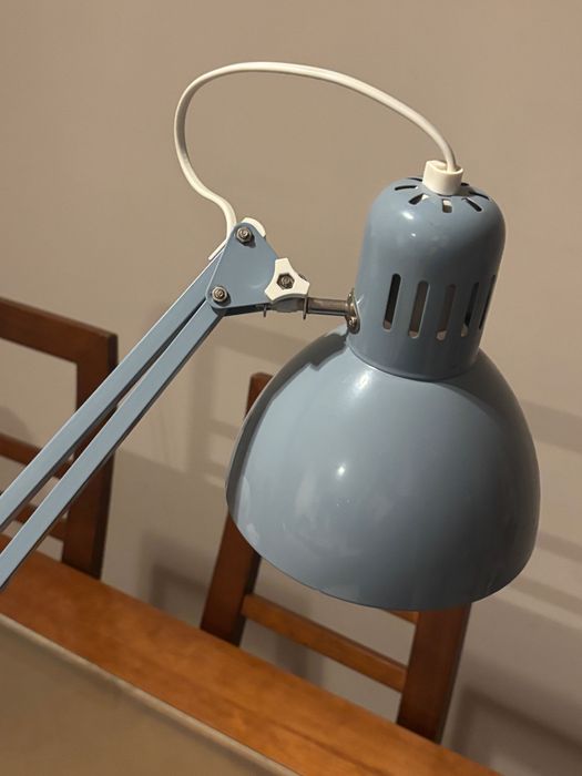 Candeeiro de secretária, azul claro Tertial IKEA