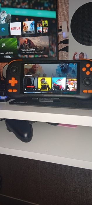 consola portátil baseada em Android 14,