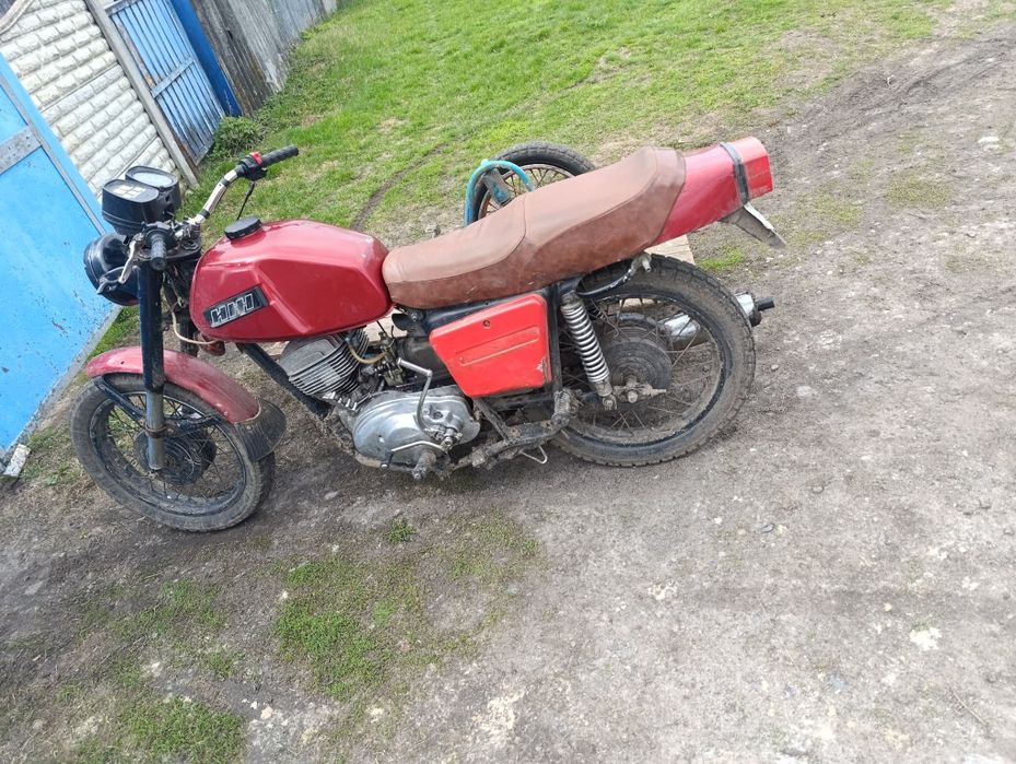 Продам 2 мотоцикла іж планета 5
