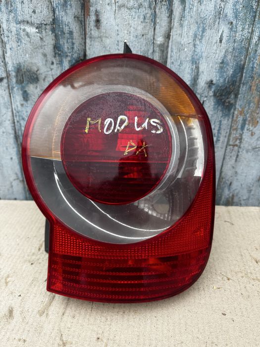 Стоп задний правый фонарь для Renault Modus