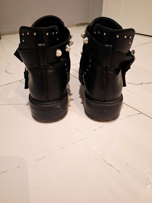 Botki z perełkami rozm. 37