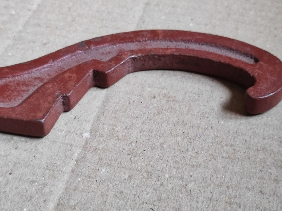 Ключ пожарной соединительной арматуры К-80.