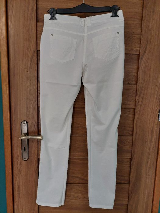 Spodnie damskie rozm 38