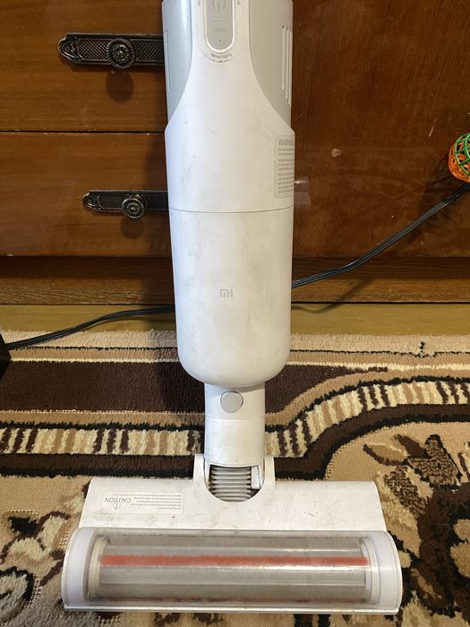 Акумуляторний пилосос Xiaomi Mi Vacuum Cleaner Light