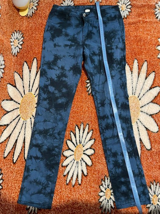 Штани з принтом тай-дай нові неношені з великими кишенями