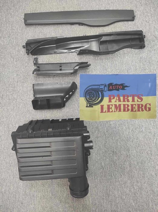 Корпус фільтра Golf 7 USA Гольф 7 воздуховод