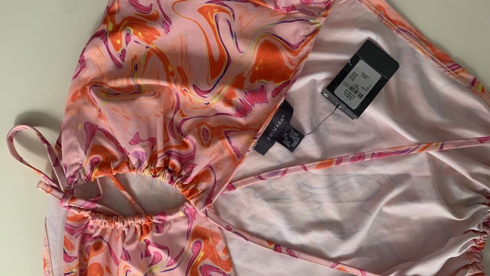 Bluzka Roz z metki 2XL firmy Primark