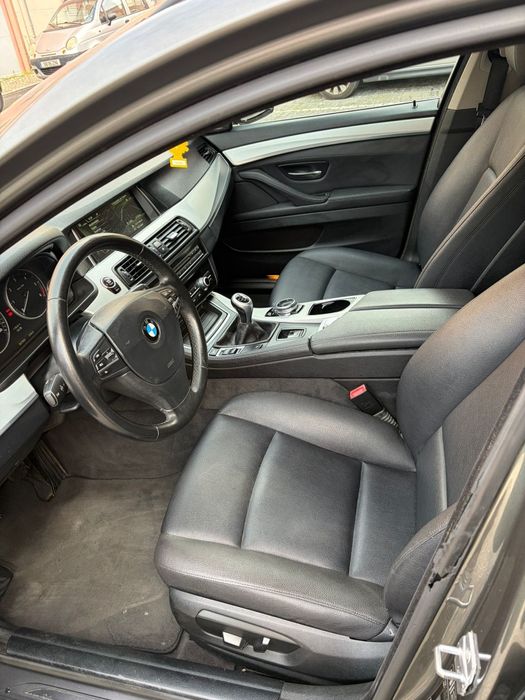 BMW 520d Touring LCI  EfficientDynamics— 12/2013 — Conforto Premium BMW