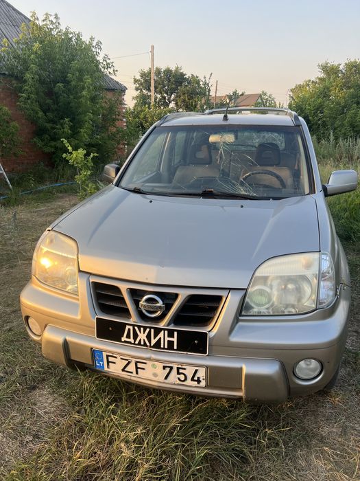 Nissan X Trail T30