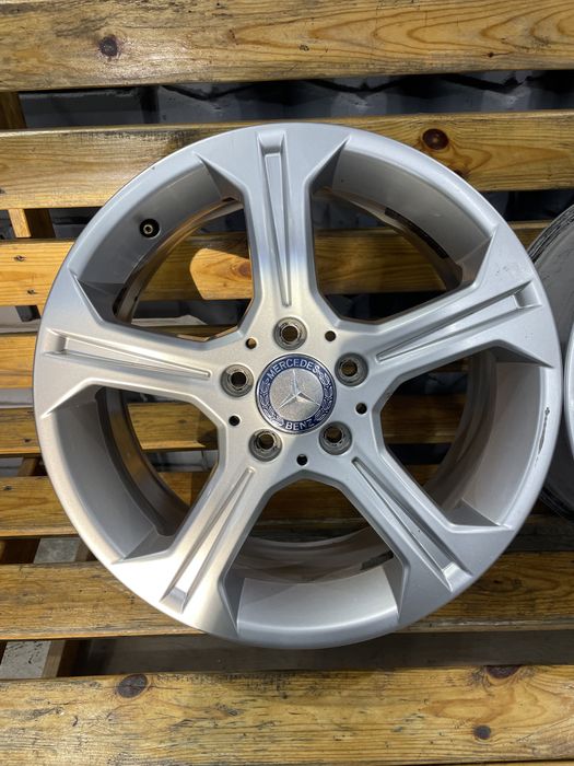 99 Оригинальные литые разноширокие диски Mercedes GLC 5/112 r17