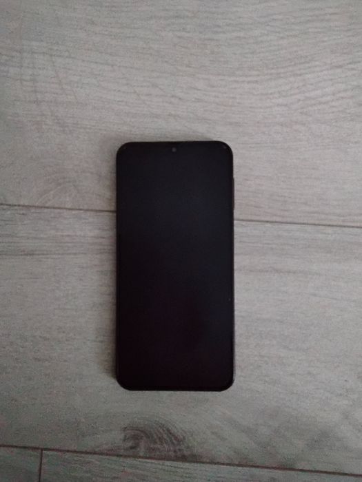 Samsung A24 на 128 гб