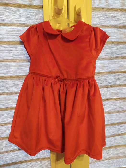 Czerwona sukienka , rozmiar 86cm