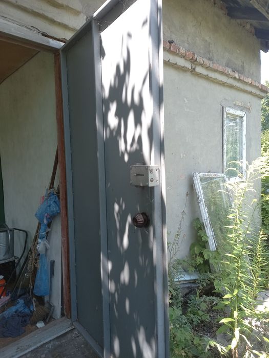 Продам дачну ділянку