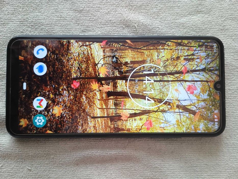 Smartfon motorola e6 plus 4/64 GB cały komplet plus dodatki