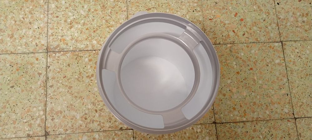 Vendo contentor para fralda bff