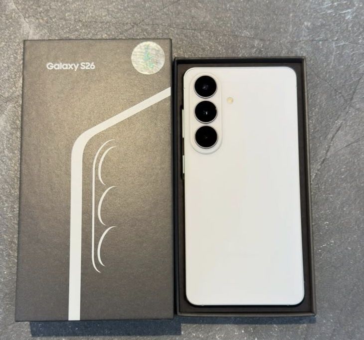 Samsung Galaxy S26 S942 5G Dual Sim 12GB RAM 512GB  Biały