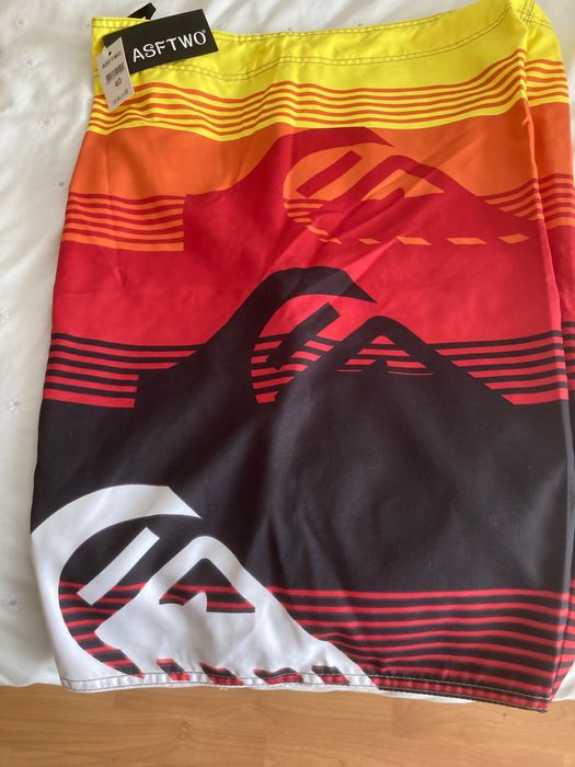 Bermuda, camisa havaiana e social