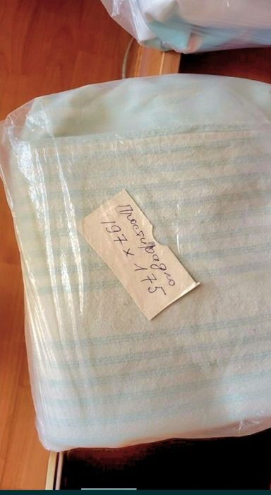 Простирадла ссср льон,  підковдри радянські. Білизна.