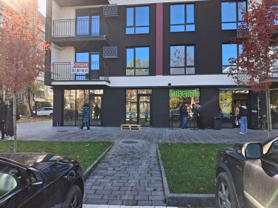 Здаються в оренду комерційні прим. ЖК "IQ House"(район Нафти газу) .