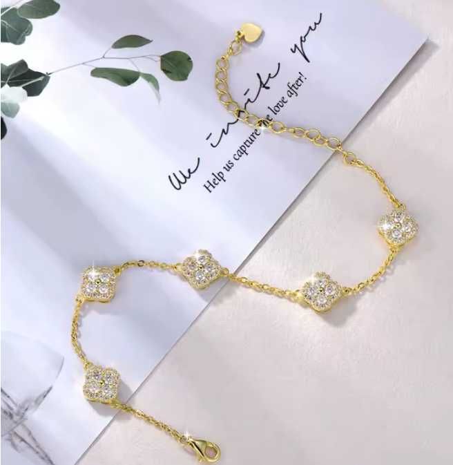 Муссаніт. Браслет Van Cleef  - 5 карат