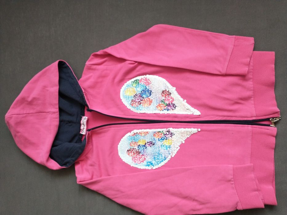 Bluza z kapturem Viollen 116 cekiny  fuksja bdb-