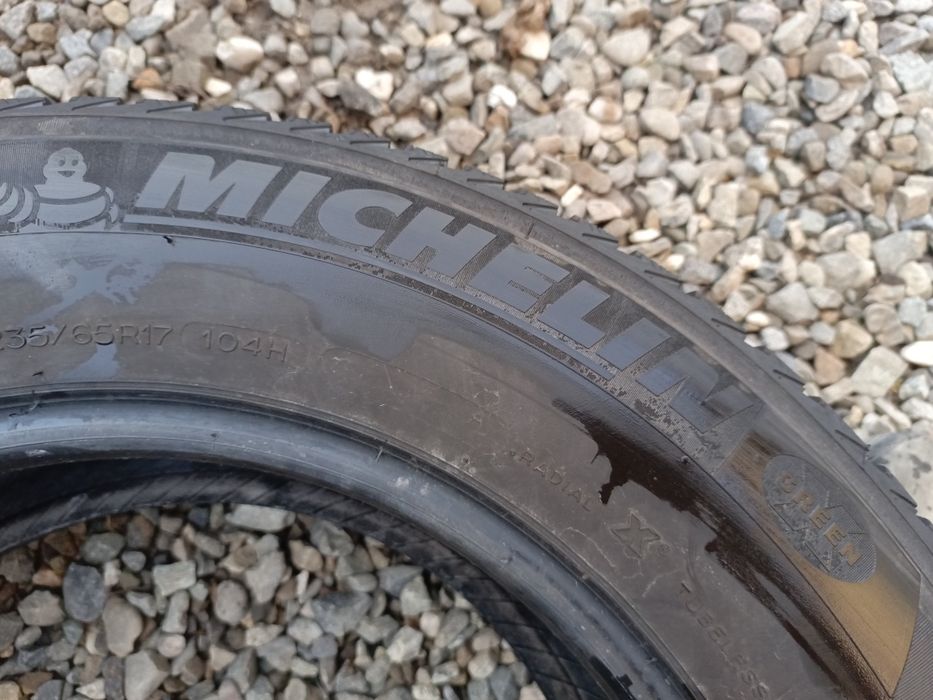 235.65.17 Michelin 4 шт